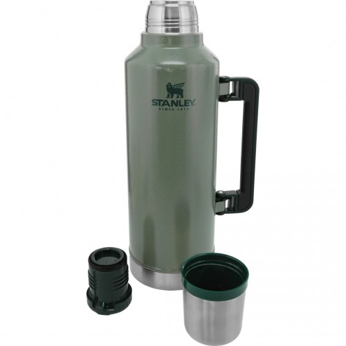 STANLEY Classic Legendary Vacuum Insulated Bottle | 2.5 QT